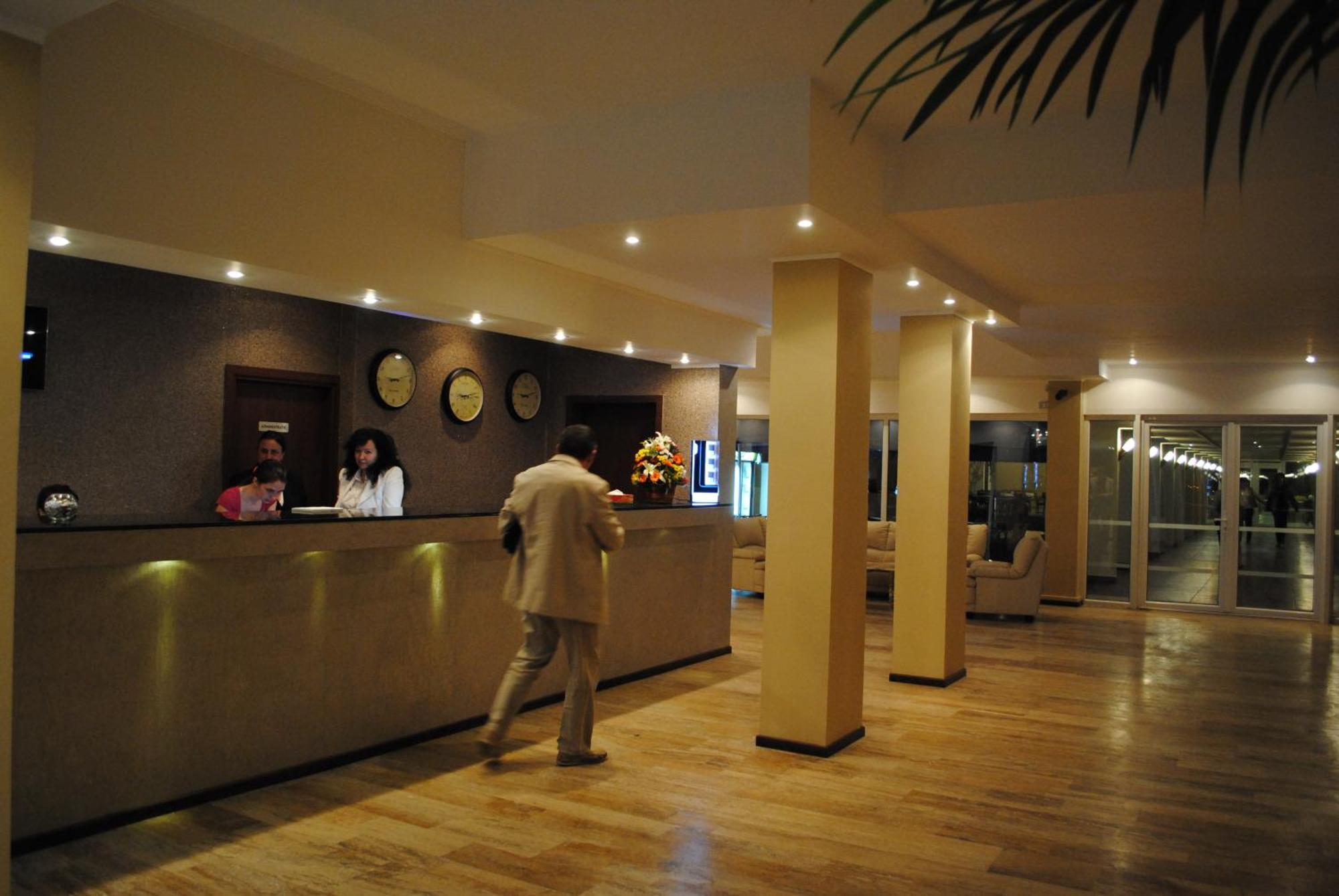 Complex Mediteranean มามายา ภายนอก รูปภาพ